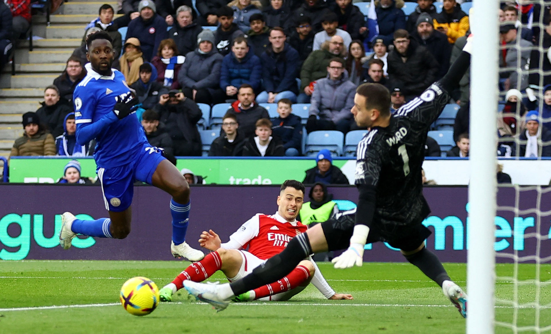 实现逆转 实现逆转